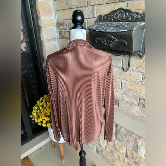 Trendy Brown Matching Pant Long Sleeve Button Up Set Women’s Size Small/Medium - Picture 11 of 11